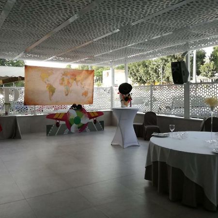 Hostal El Sevillano Rus Ngoại thất bức ảnh