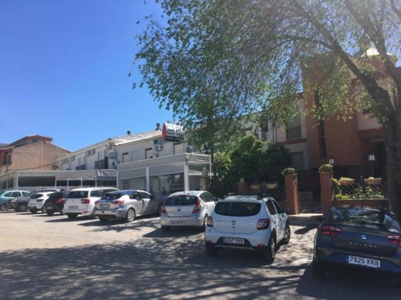 Hostal El Sevillano Rus Ngoại thất bức ảnh