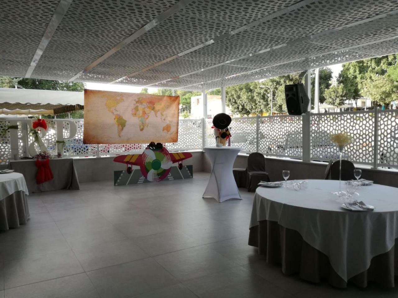 Hostal El Sevillano Rus Ngoại thất bức ảnh