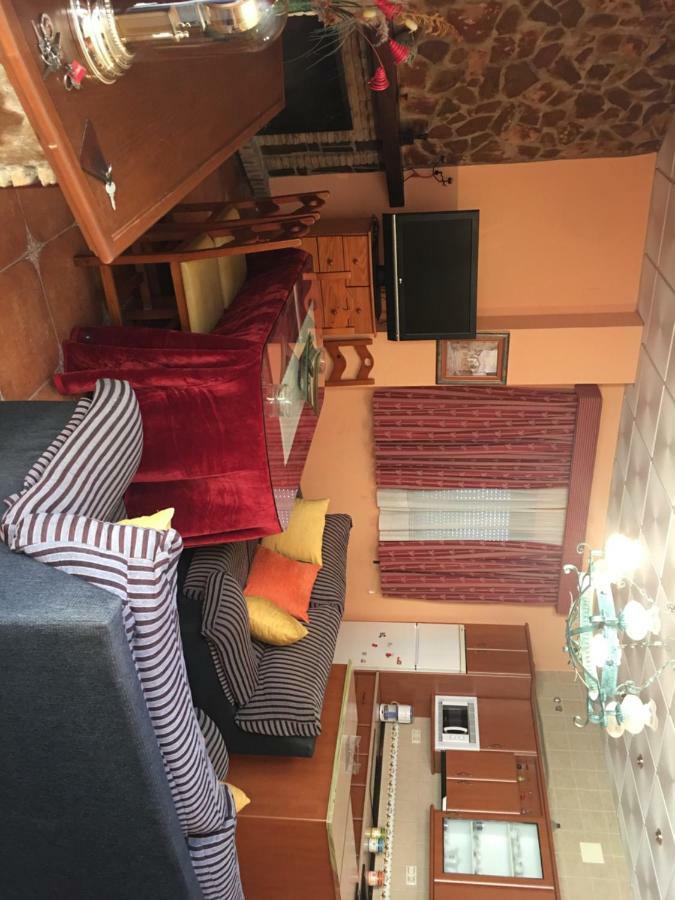 Hostal El Sevillano Rus Ngoại thất bức ảnh